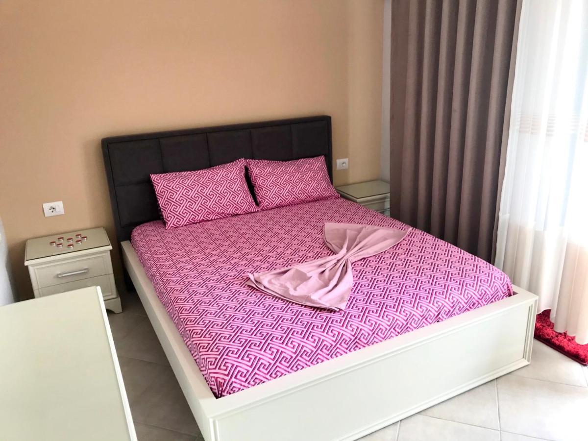 Queen Isabella Premium Hotel Vlora Kültér fotó