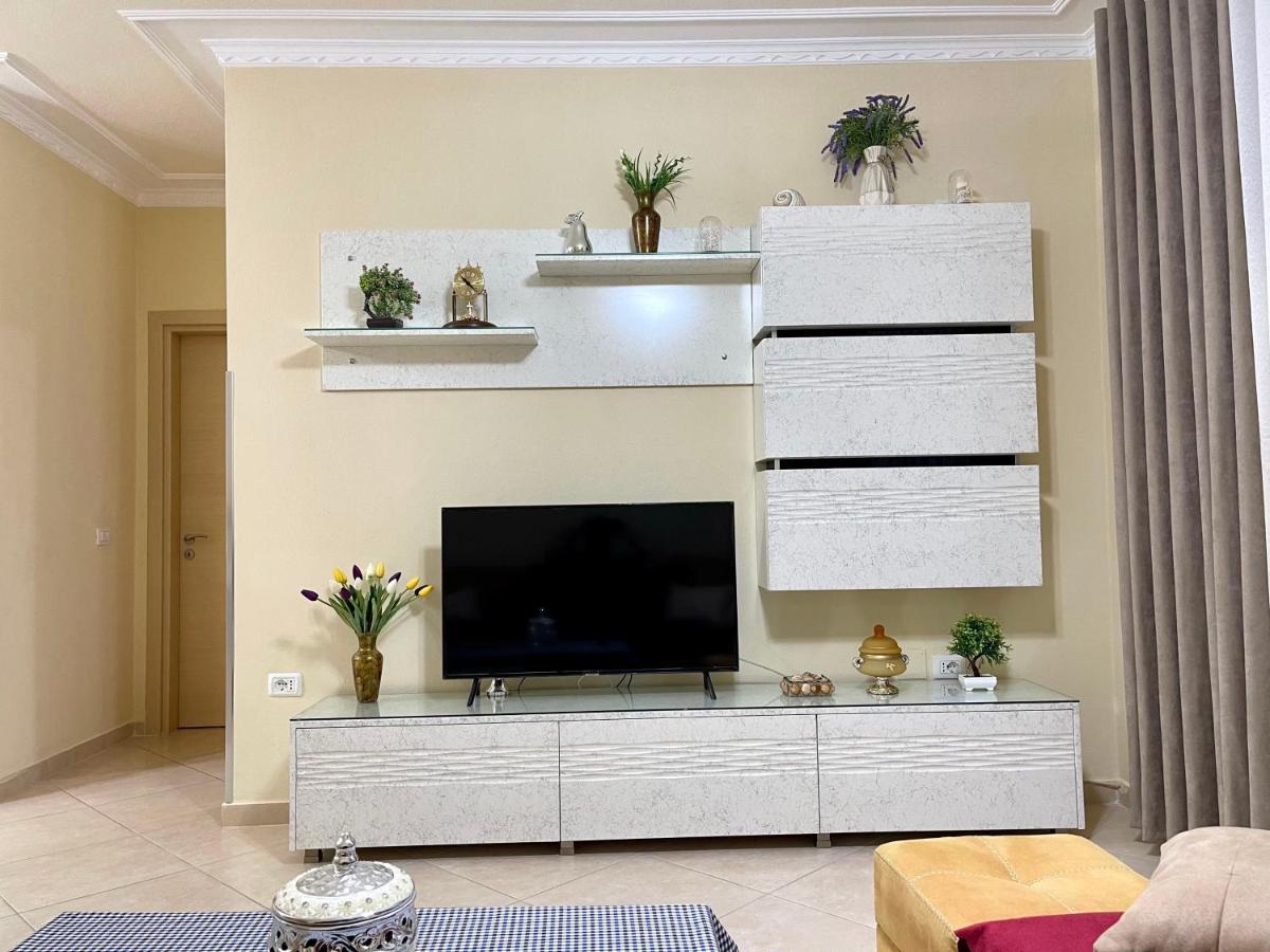Queen Isabella Premium Hotel Vlora Kültér fotó